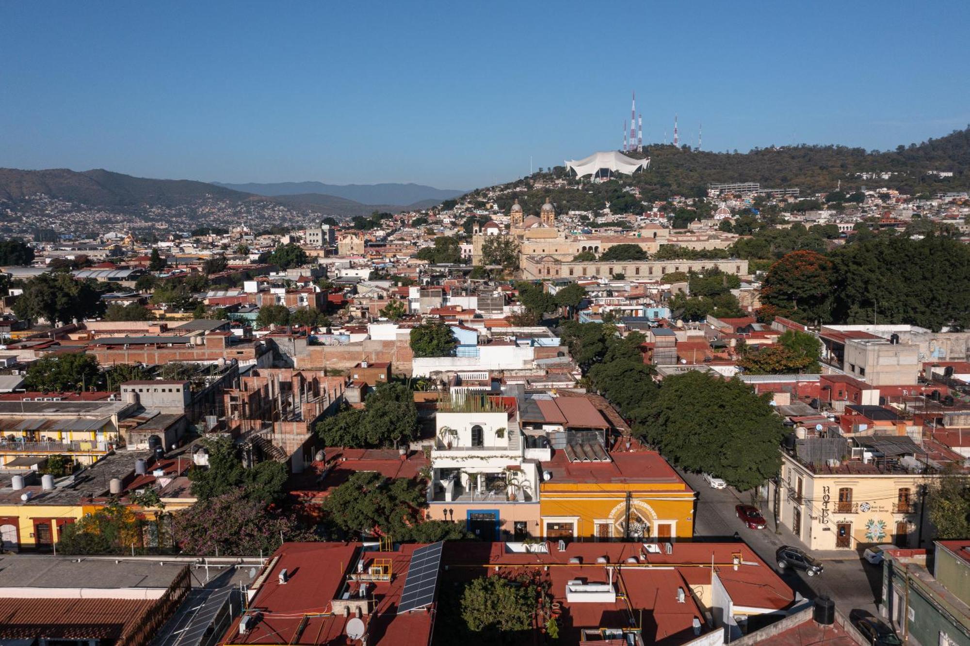 Casa Lumos - Minimalist Comfort Suites In Centro Historico Oaxaca Екстериор снимка